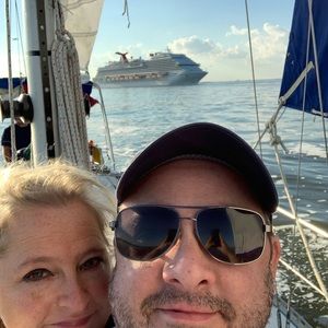 Meet your Posher, Scott